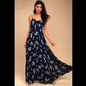 ✨NWOT✨LuLus MEMORABLE NIGHT NAVY FLORAL MAXI DRESS